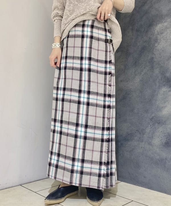 丸山 真菜美さんの「BEAMS WOMEN｜」を使ったコーディネート