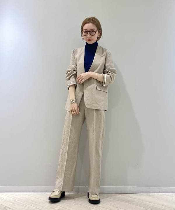 丸山 真菜美さんの「BEAMS WOMEN｜」を使ったコーディネート