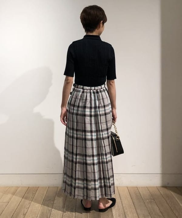 IWASAさんの「BEAMS WOMEN｜」を使ったコーディネート