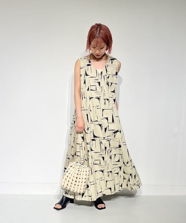 カワグチ シオリさんの「BEAMS WOMEN｜」を使ったコーディネート