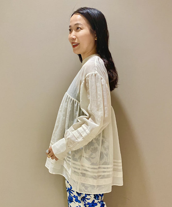 横川 真理奈さんの「BEAMS WOMEN｜」を使ったコーディネート