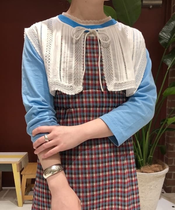 イシイ サオリさんの「BEAMS WOMEN｜BEAMS BOY / ギンガム ジャカード キャミ ワンピース」を使ったコーディネート