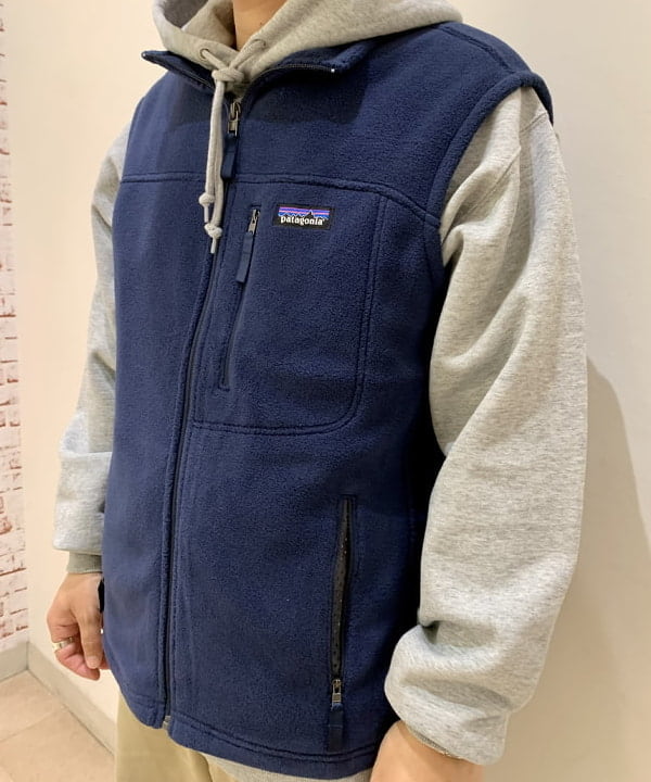 戸次 裕星さんの「BEAMS WOMEN｜BEAMS / ベーシック プルオーバー パーカー」を使ったコーディネート