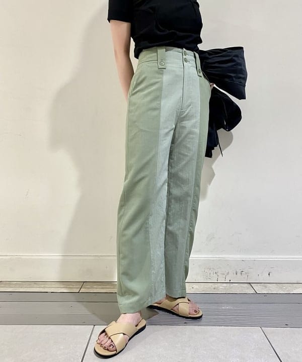 椎葉 未琴さんの「BEAMS WOMEN｜」を使ったコーディネート
