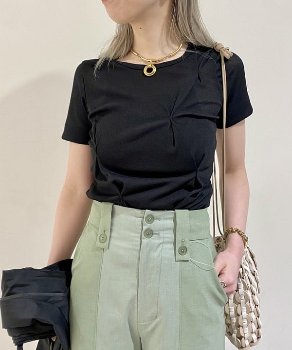 椎葉 未琴さんの「BEAMS WOMEN｜」を使ったコーディネート