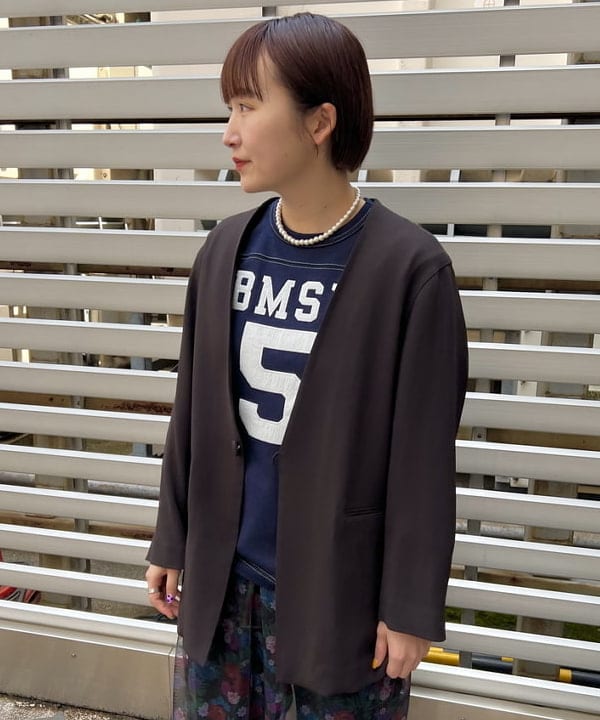 朱華さんの「BEAMS WOMEN｜【別注】BUZZ RICKSON'S / USアーミーDENIM」を使ったコーディネート
