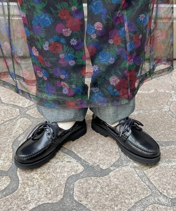 朱華さんの「BEAMS WOMEN｜【別注】BUZZ RICKSON'S / USアーミーDENIM」を使ったコーディネート