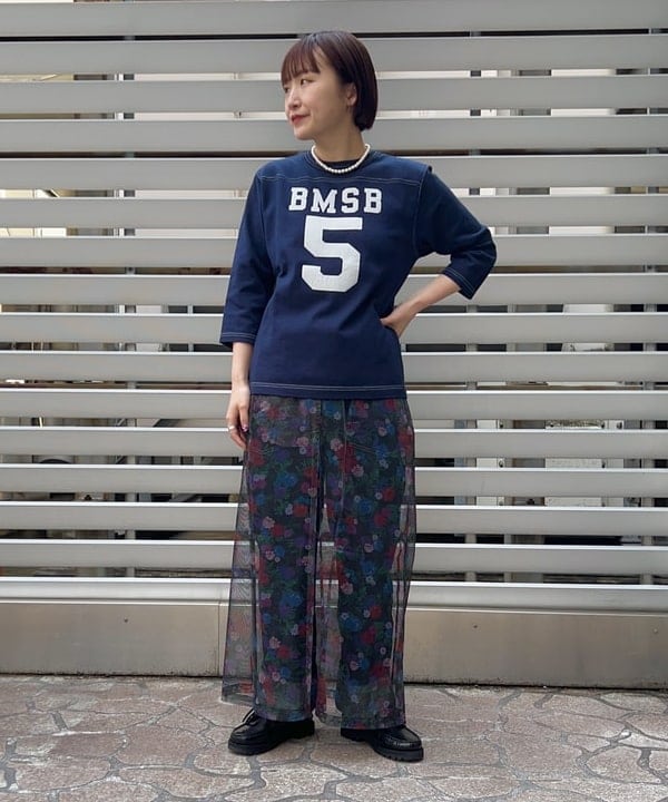朱華さんの「BEAMS WOMEN｜【別注】BUZZ RICKSON'S / USアーミーDENIM」を使ったコーディネート
