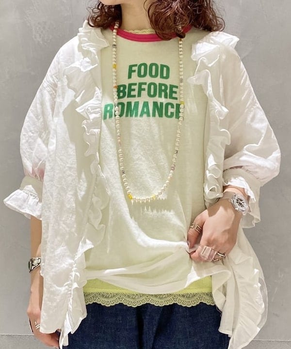 原口 愛さんの「BEAMS WOMEN｜MBT / KISUMU CLASSIC」を使ったコーディネート