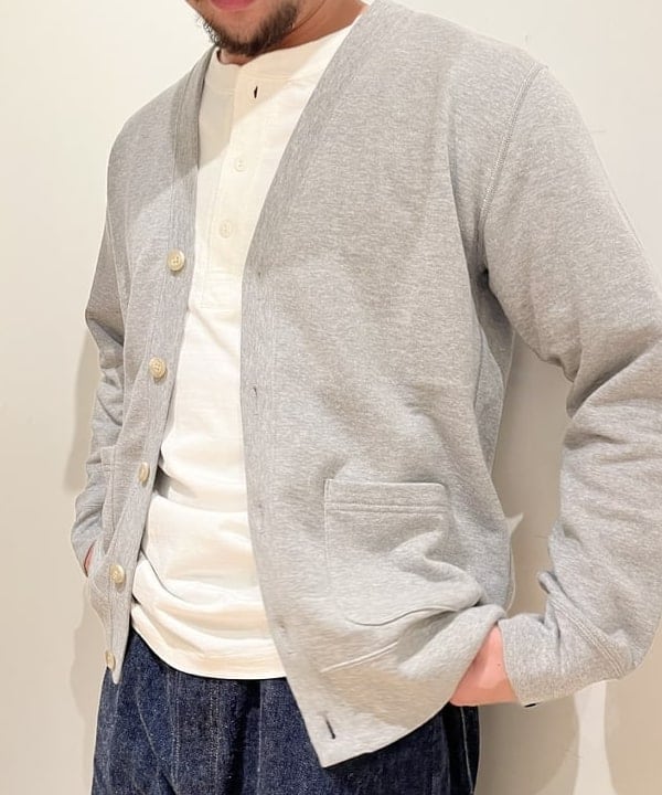 滝沢 一喜さんの「BEAMS WOMEN｜LOOPWHEELER×BEAMS PLUS / 別注  Extra Light Plus Sweat Cardigan」を使ったコーディネート