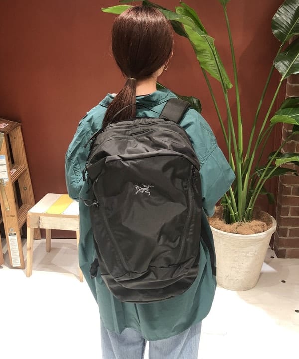 イシイ サオリさんの「BEAMS WOMEN｜」を使ったコーディネート