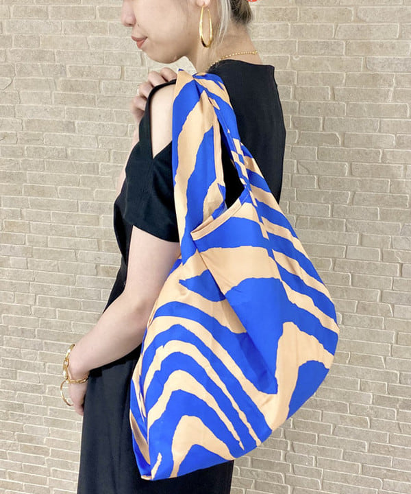 椎葉 未琴さんの「BEAMS WOMEN｜MAM / Big Circle リング」を使ったコーディネート