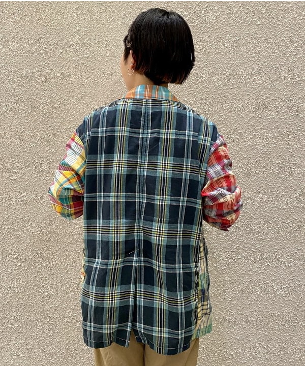 吉野 多恵さんの「BEAMS WOMEN｜BUZZ RICKSON'S &times; BEAMS BOY / チノパンツ」を使ったコーディネート