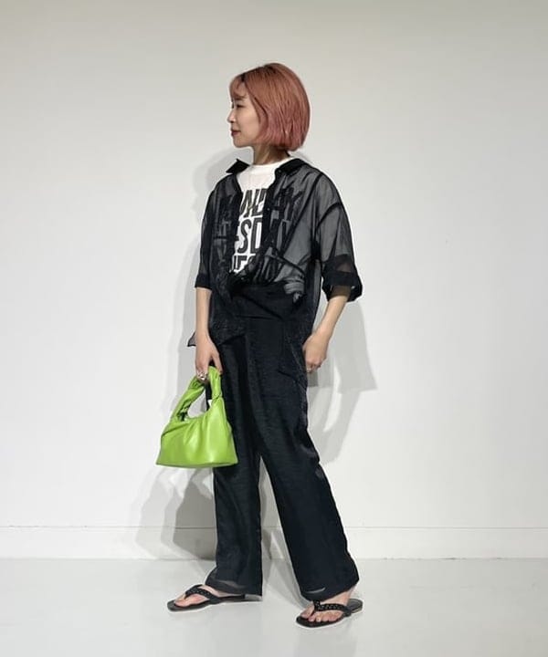 カワグチ シオリさんの「BEAMS WOMEN｜」を使ったコーディネート