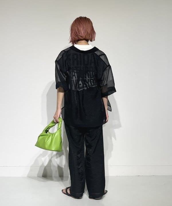 カワグチ シオリさんの「BEAMS WOMEN｜」を使ったコーディネート