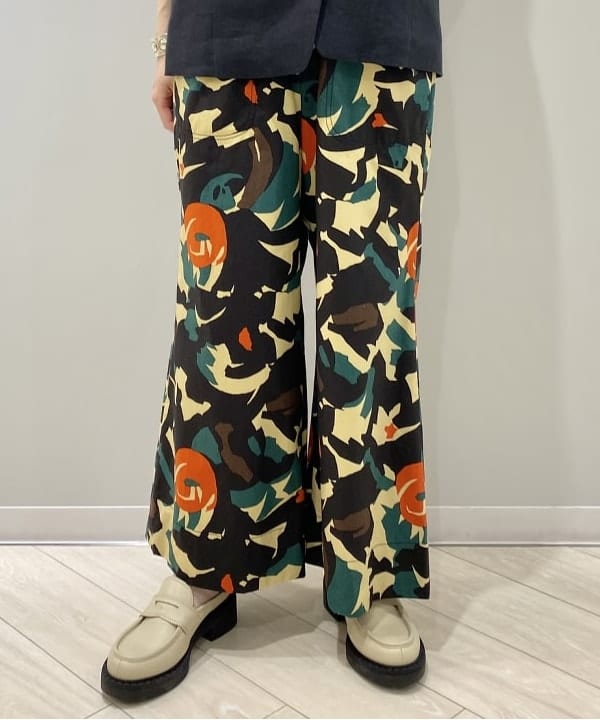 丸山 真菜美さんの「BEAMS WOMEN｜」を使ったコーディネート
