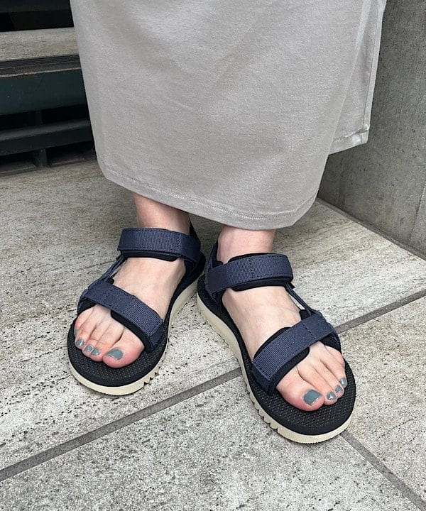 shibataさんの「BEAMS WOMEN｜les bon bon / ヴィクトリア ネックレス ゴールド」を使ったコーディネート