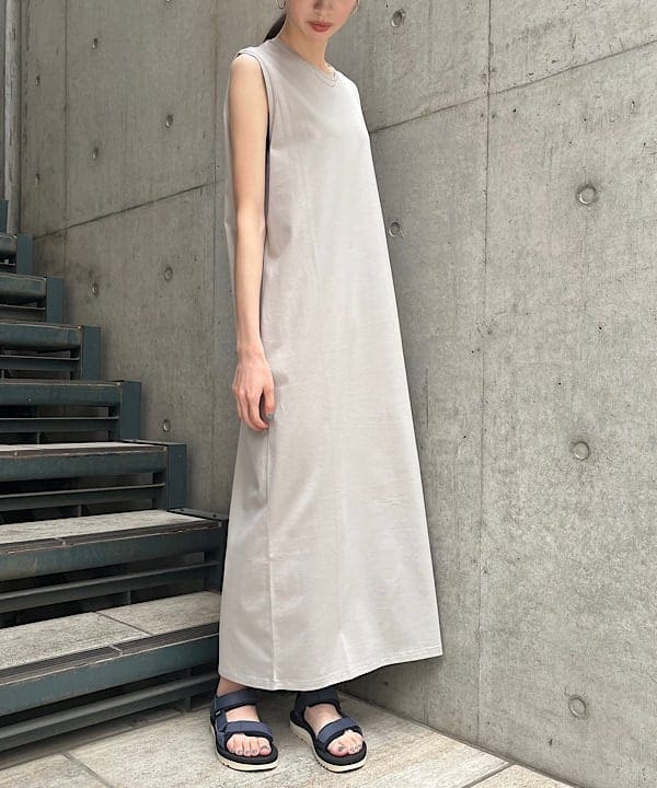 shibataさんの「BEAMS WOMEN｜les bon bon / ヴィクトリア ネックレス ゴールド」を使ったコーディネート