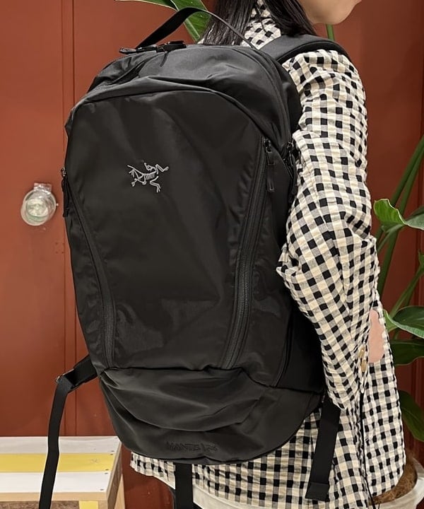 ミナミマリコさんの「BEAMS WOMEN｜【別注】BUZZ RICKSON'S / USアーミーDENIM」を使ったコーディネート