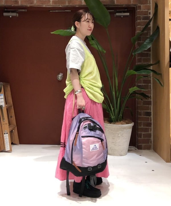 イシイ サオリさんの「BEAMS WOMEN｜BEAMS BOY / フィッシュネット タンクトップ」を使ったコーディネート