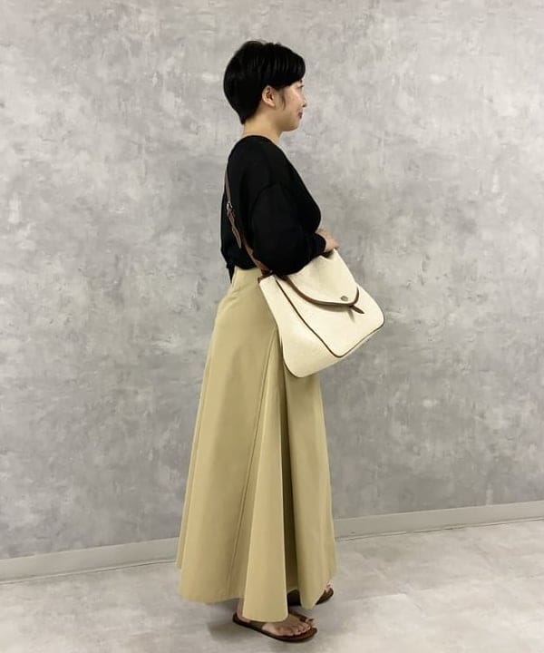 もり ともみさんの「BEAMS WOMEN｜」を使ったコーディネート