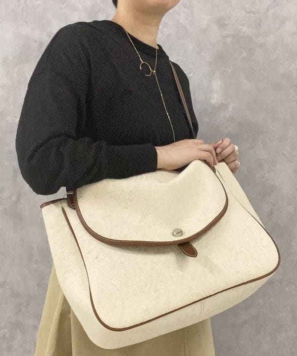 もり ともみさんの「BEAMS WOMEN｜」を使ったコーディネート