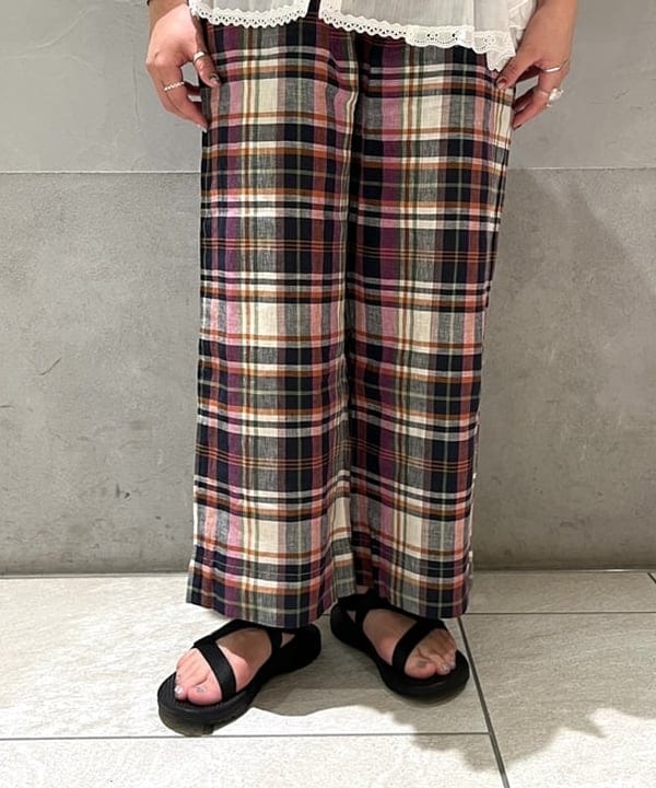 AYANO TSUJIさんの「BEAMS WOMEN｜」を使ったコーディネート