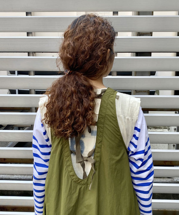 EMORIさんの「BEAMS WOMEN｜ナバルボーダー ビッグ ボートネック カットソー」を使ったコーディネート