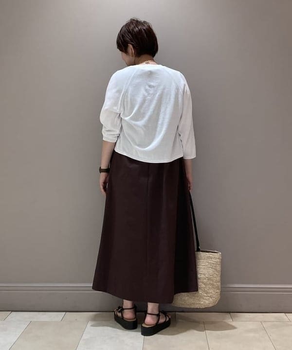 塚越 有紀さんの「BEAMS WOMEN｜Demi-Luxe BEAMS / ノースリーブ マキシワンピース」を使ったコーディネート