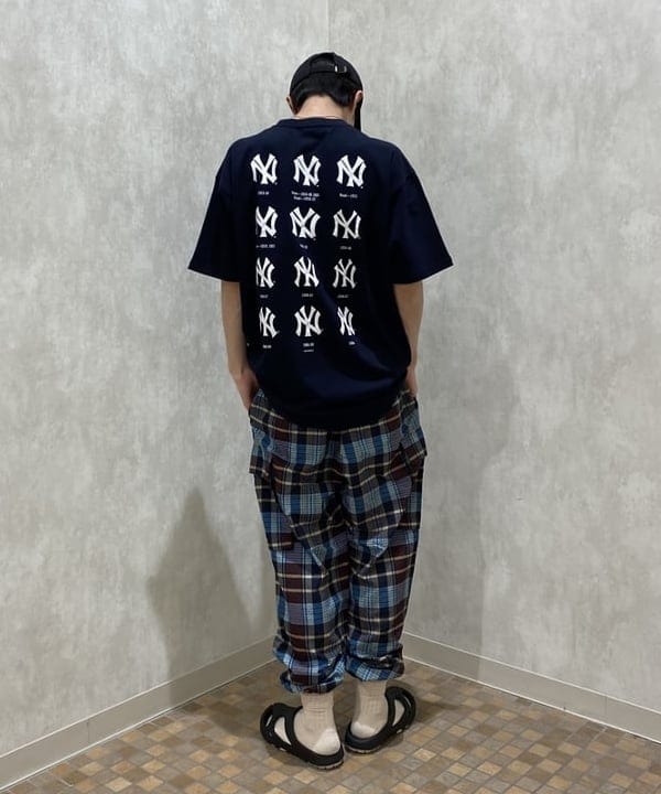 平柳 楓馬さんの「BEAMS WOMEN｜KEEN / シャンティ」を使ったコーディネート