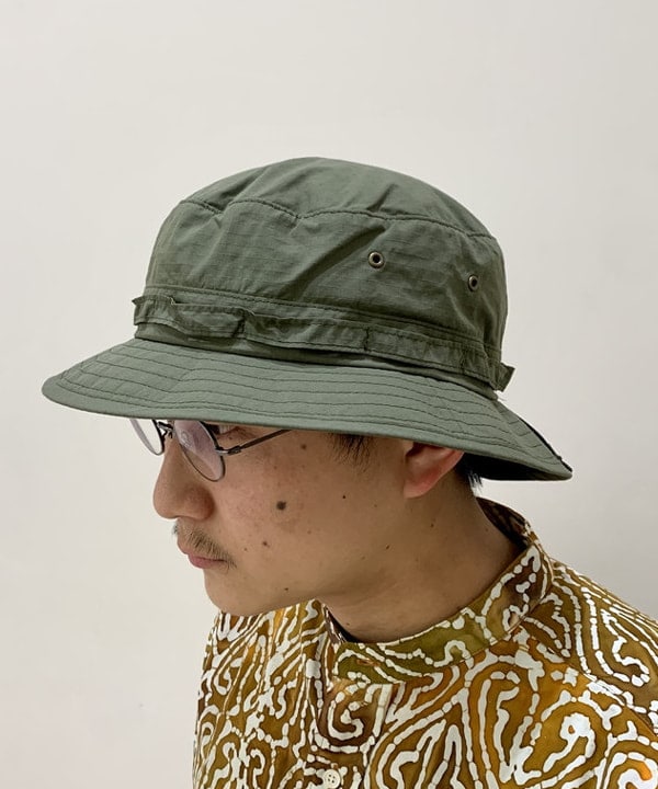 戸次 裕星さんの「BEAMS WOMEN｜BEAMS PLUS / コットンナイロン ジャングルハット」を使ったコーディネート