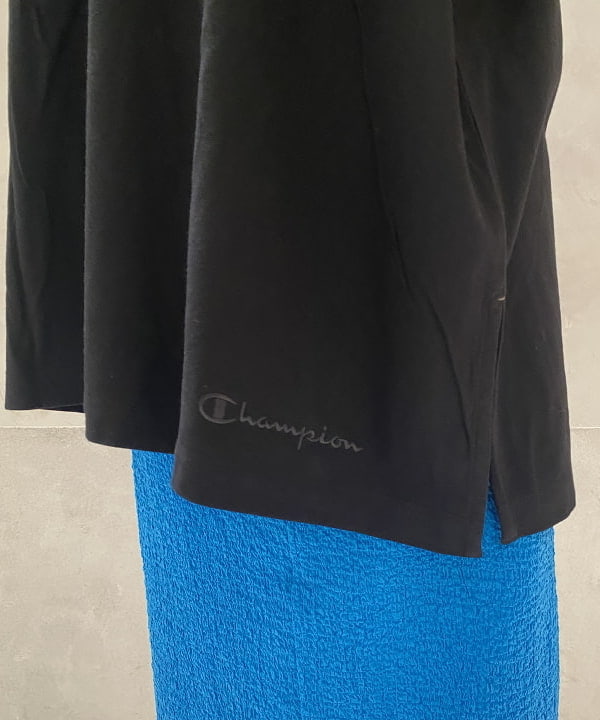 タキグチ アカネさんの「BEAMS WOMEN｜▲Dr.Martens / CLARISSAII」を使ったコーディネート