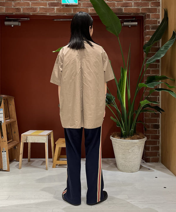 ミナミマリコさんの「BEAMS WOMEN｜FRUIT OF THE LOOM &times; BEAMS BOY / 2PACK TEE」を使ったコーディネート