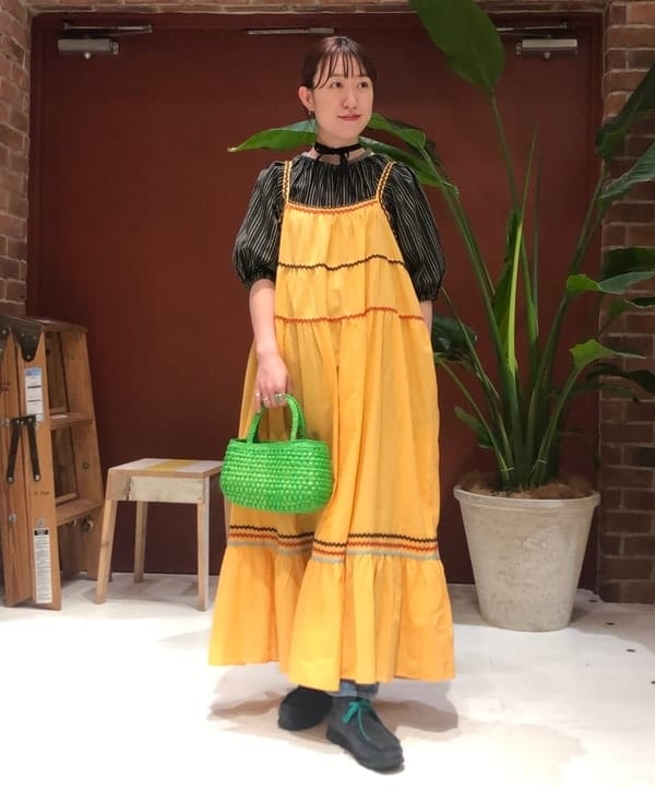 イシイ サオリさんの「BEAMS WOMEN｜MAGDA MADE &times; BEAMS BOY / パロマ バッグ」を使ったコーディネート