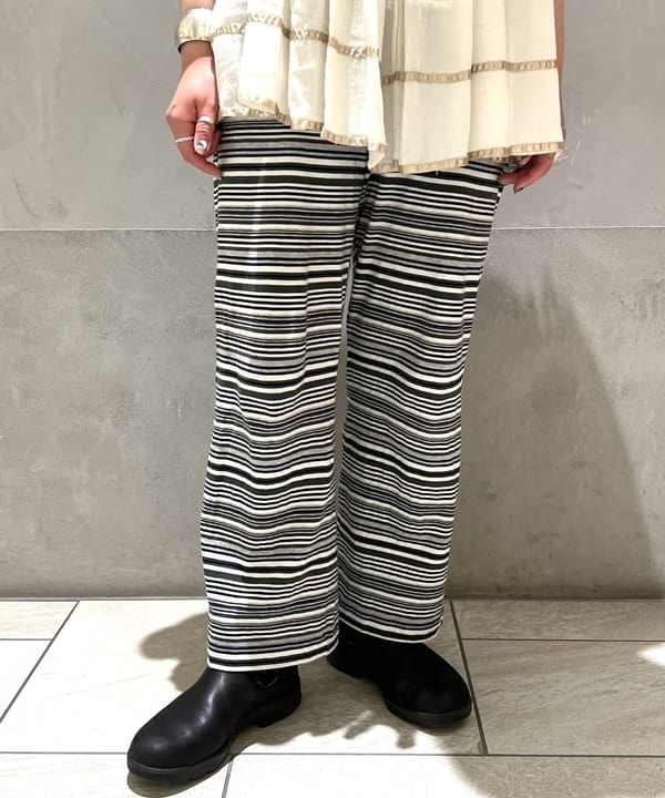 AYANO TSUJIさんの「BEAMS WOMEN｜」を使ったコーディネート