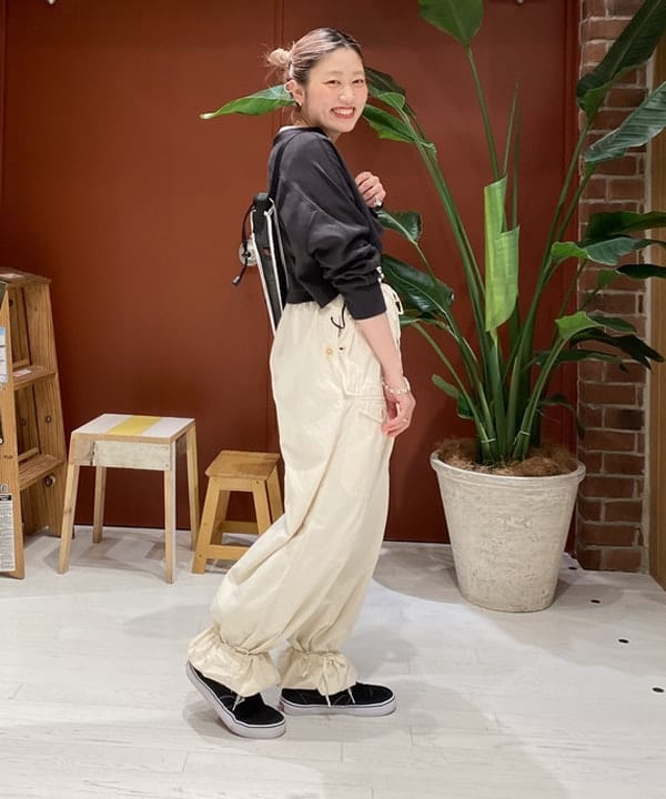 優意さんの「BEAMS WOMEN｜EURO SCHIRM / スイングライト UV」を使ったコーディネート