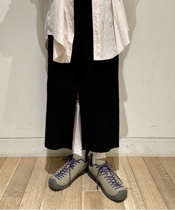 葛岡 七海さんの「BEAMS WOMEN｜BEAMS BOY / カラー アクリル セット ブレスレット」を使ったコーディネート