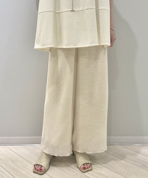 丸山 真菜美さんの「BEAMS WOMEN｜」を使ったコーディネート