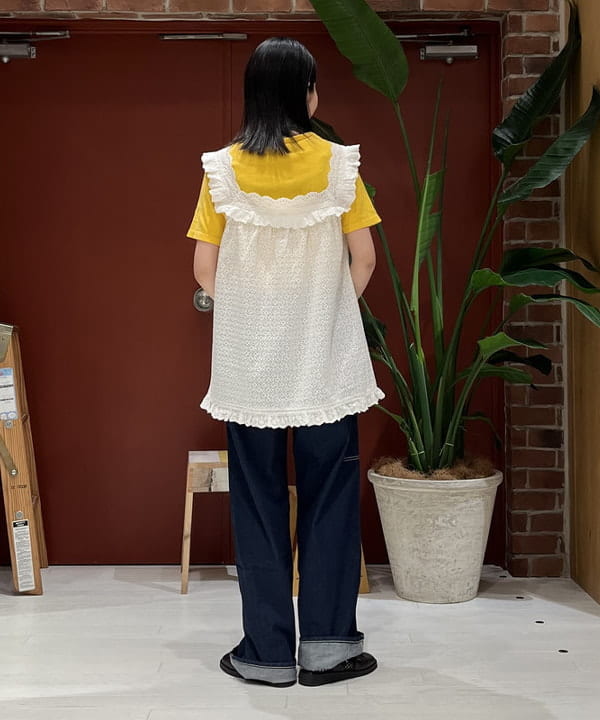 ミナミマリコさんの「BEAMS WOMEN｜12オンス デニム ペインター パンツ」を使ったコーディネート