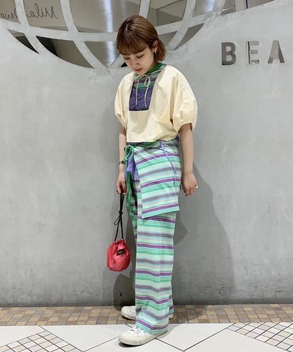 るーたまさんの「BEAMS WOMEN｜BEAMS BOY / ボーイ マルチボーダー イージーパンツ」を使ったコーディネート