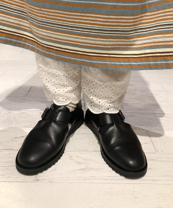 イシイ サオリさんの「BEAMS WOMEN｜BEAMS BOY / マルチボーダー キャミソール ワンピース 22SS」を使ったコーディネート