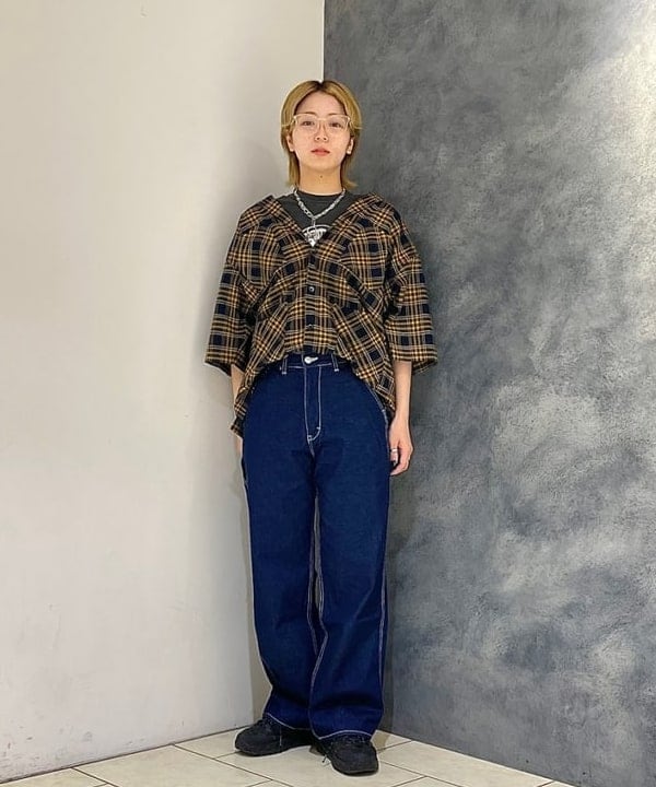 シマダリツコさんの「BEAMS WOMEN｜12オンス デニム ペインター パンツ」を使ったコーディネート