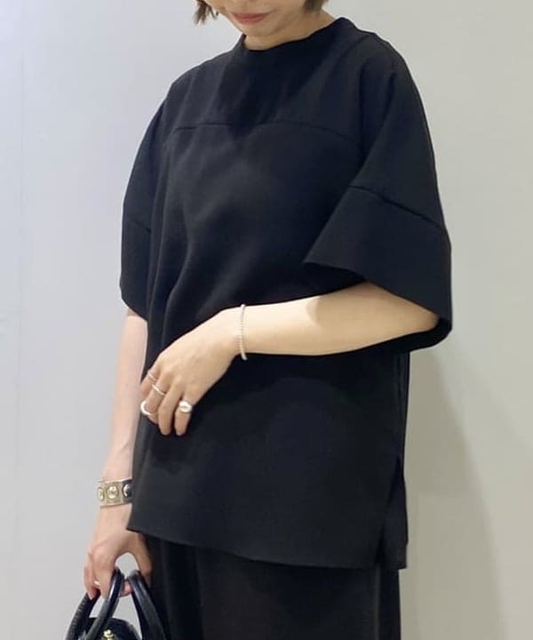 丸山 真菜美さんの「BEAMS WOMEN｜」を使ったコーディネート