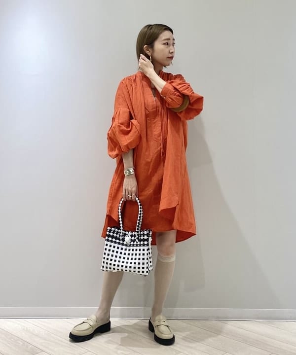 丸山 真菜美さんの「BEAMS WOMEN｜」を使ったコーディネート