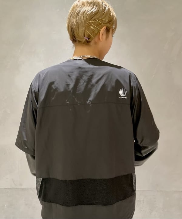 シマダリツコさんの「BEAMS WOMEN｜EURO SCHIRM / スイングライト UV」を使ったコーディネート