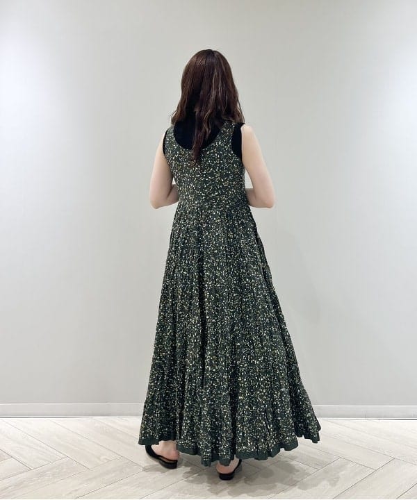 大川 美咲さんの「BEAMS WOMEN｜les bon bon / ヴィクトリア ネックレス ゴールド」を使ったコーディネート