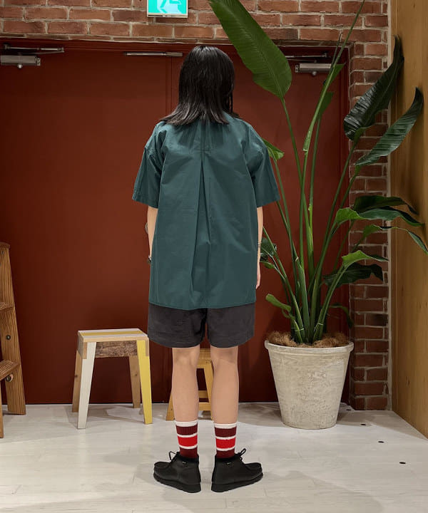 ミナミマリコさんの「BEAMS WOMEN｜【別注】Healthknit / ワッフル ボーダー Tシャツ」を使ったコーディネート