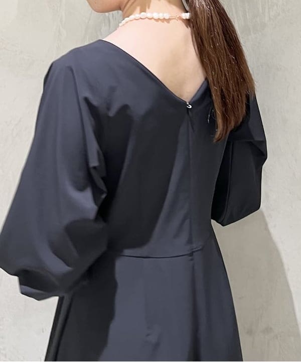 大川 美咲さんの「BEAMS WOMEN｜jour couture / Dimple.03 パールネックレス」を使ったコーディネート