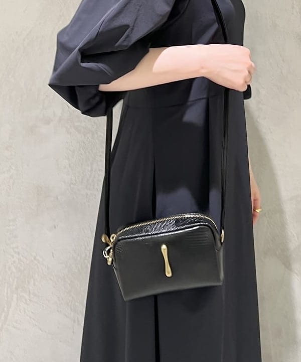 大川 美咲さんの「BEAMS WOMEN｜jour couture / Dimple.03 パールネックレス」を使ったコーディネート