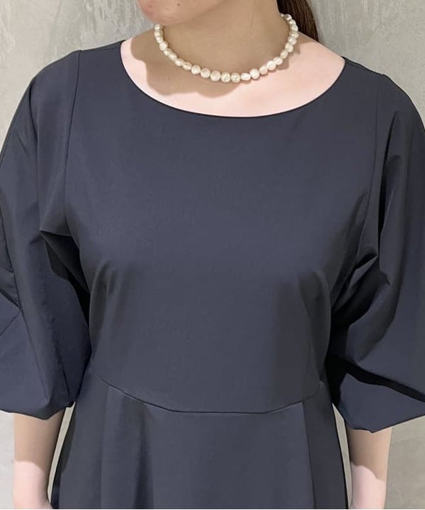 大川 美咲さんの「BEAMS WOMEN｜jour couture / Dimple.03 パールネックレス」を使ったコーディネート